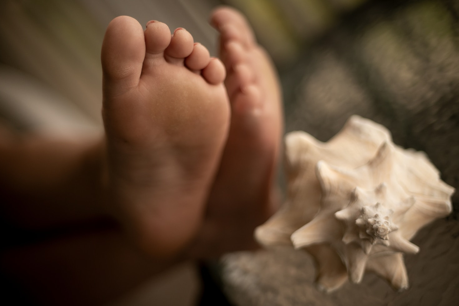 10 Easy DIY Recipes for Softer Feet